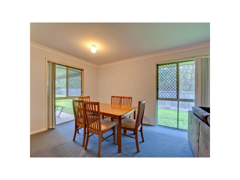 31 Emma Place, Springfield Lakes QLD 4300