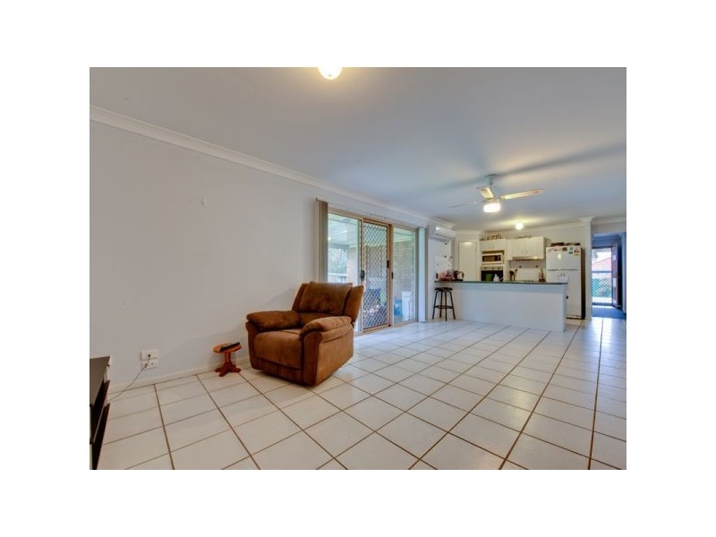 31 Emma Place, Springfield Lakes QLD 4300