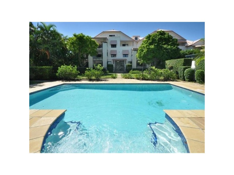 8/41 Rossiter Parade, Hamilton QLD 4007