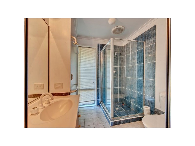 30 Chesterfield Crescent, Kuraby QLD 4112