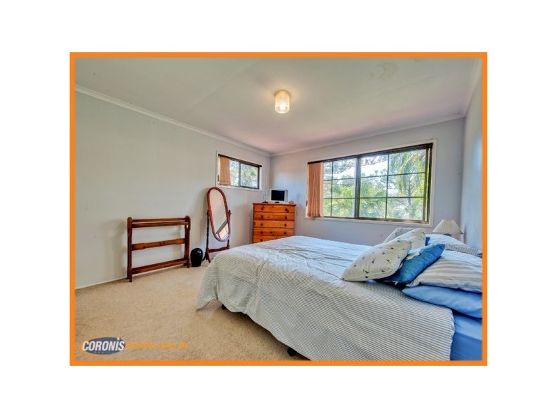 28 Blackwell Street, Hillcrest QLD 4118
