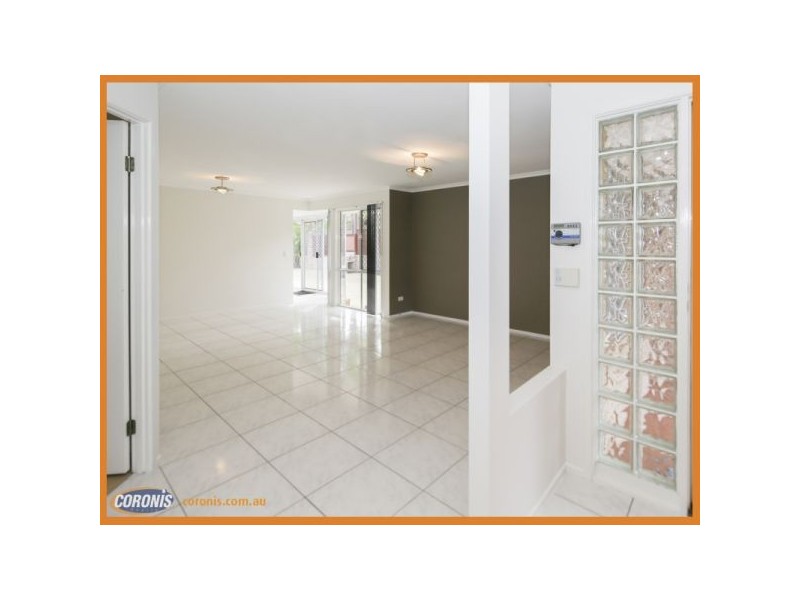 17 Cook Close, Southport QLD 4215