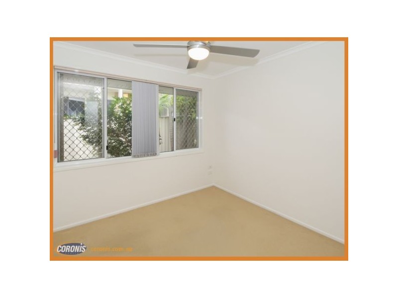 17 Cook Close, Southport QLD 4215