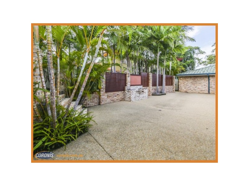 17 Cook Close, Southport QLD 4215