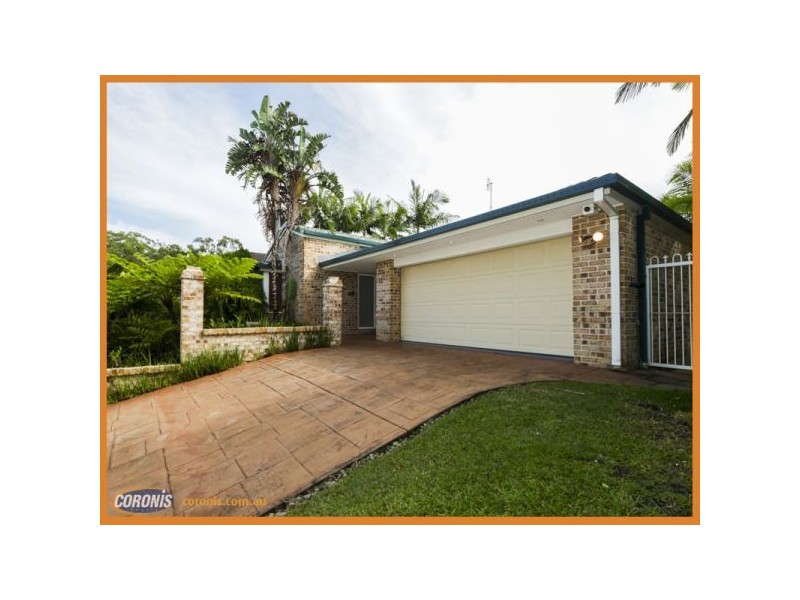 17 Cook Close, Southport QLD 4215