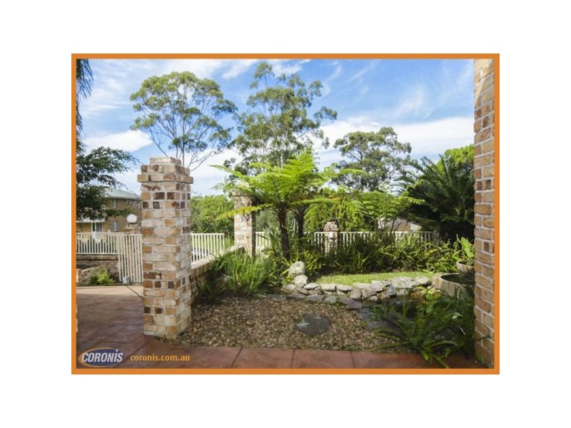 17 Cook Close, Southport QLD 4215