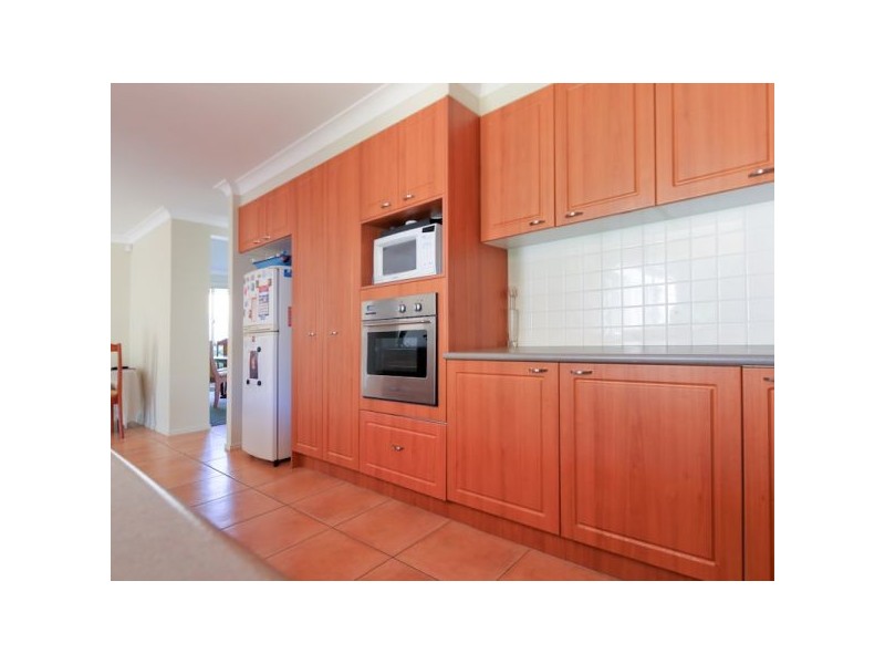 71 Coachwood Drive, Molendinar QLD 4214