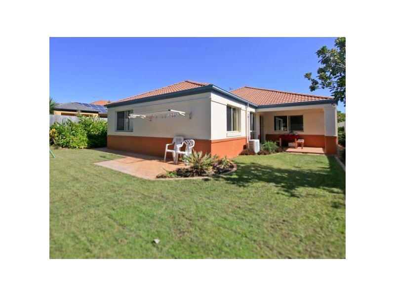 71 Coachwood Drive, Molendinar QLD 4214