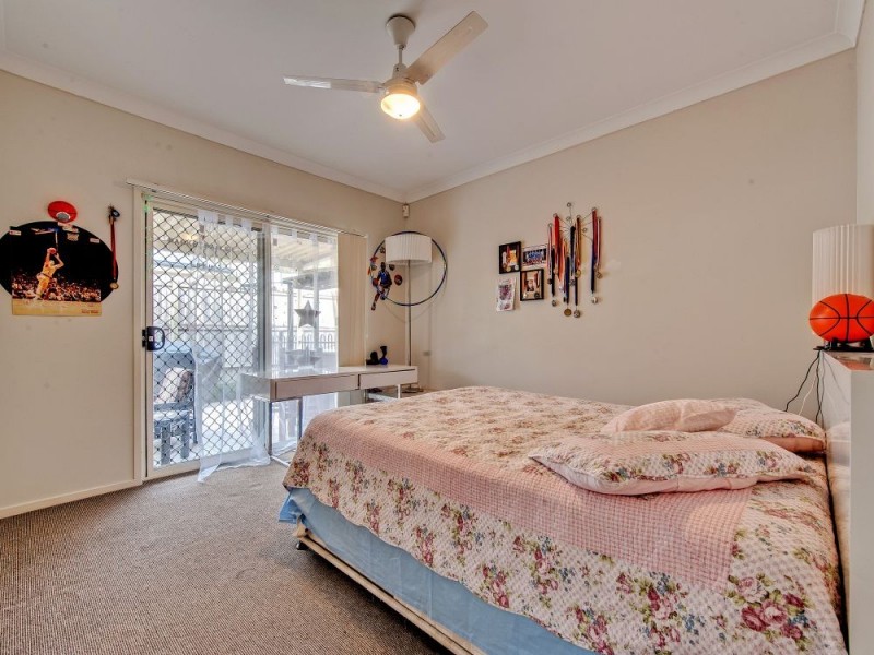 7 Carnarvon Crescent, Waterford QLD 4133