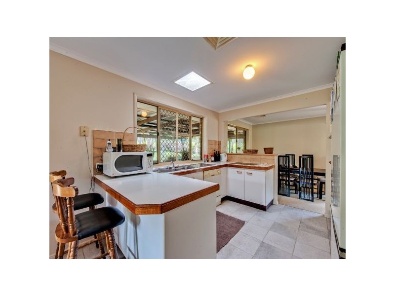 12 Gardenia Court, Camira QLD 4300