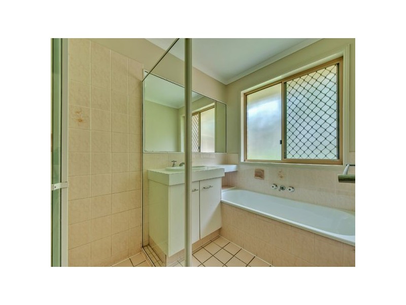 12 Gardenia Court, Camira QLD 4300