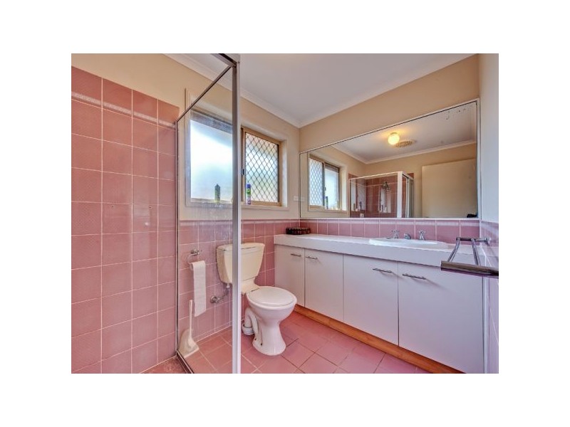 12 Gardenia Court, Camira QLD 4300