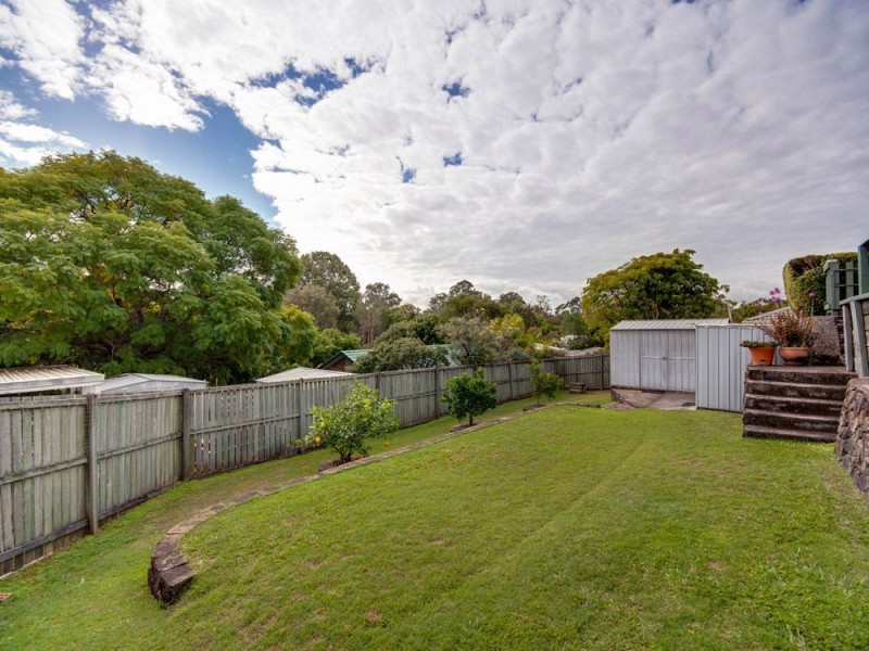 34 Leatherwood Drive, Arana Hills QLD 4054