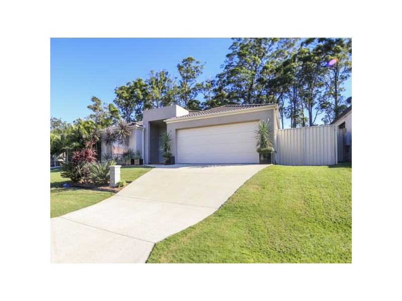 11 Banbrook Court, Molendinar QLD 4214