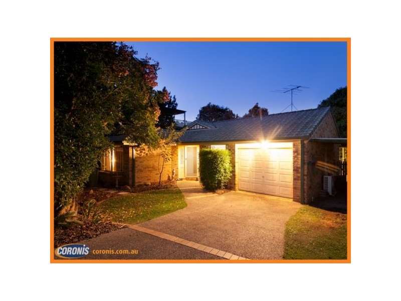 11 Woodhill Road, Ferny Hills QLD 4055