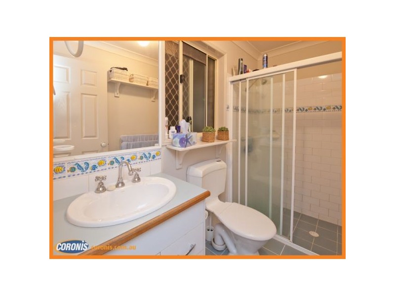 11 Woodhill Road, Ferny Hills QLD 4055