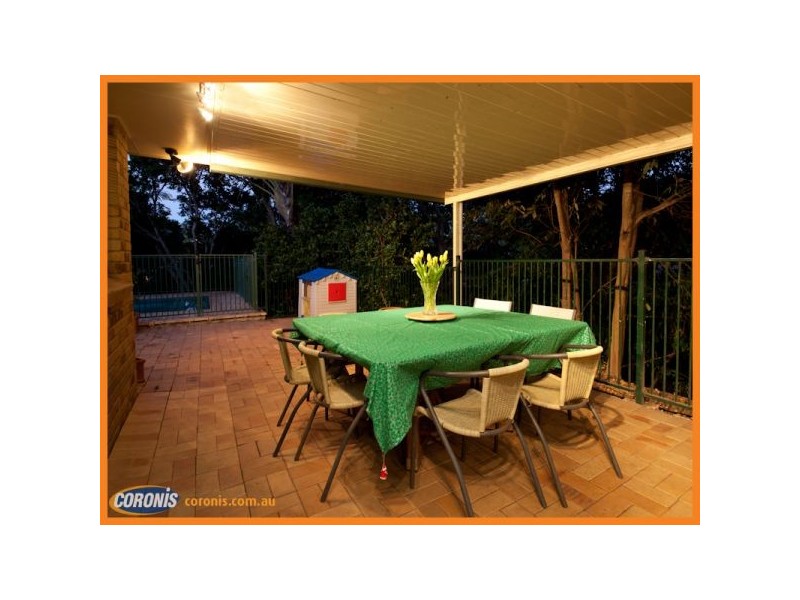 11 Woodhill Road, Ferny Hills QLD 4055