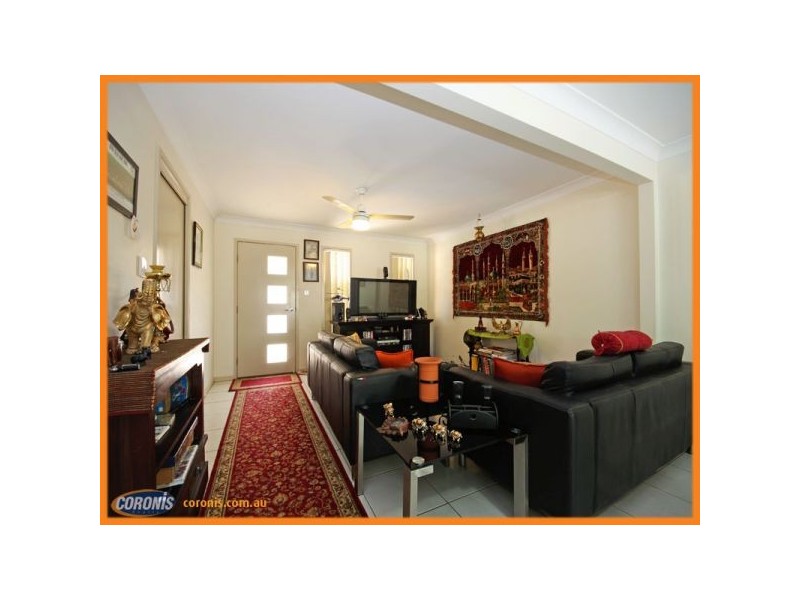 2/2 Station Road, Burpengary QLD 4505