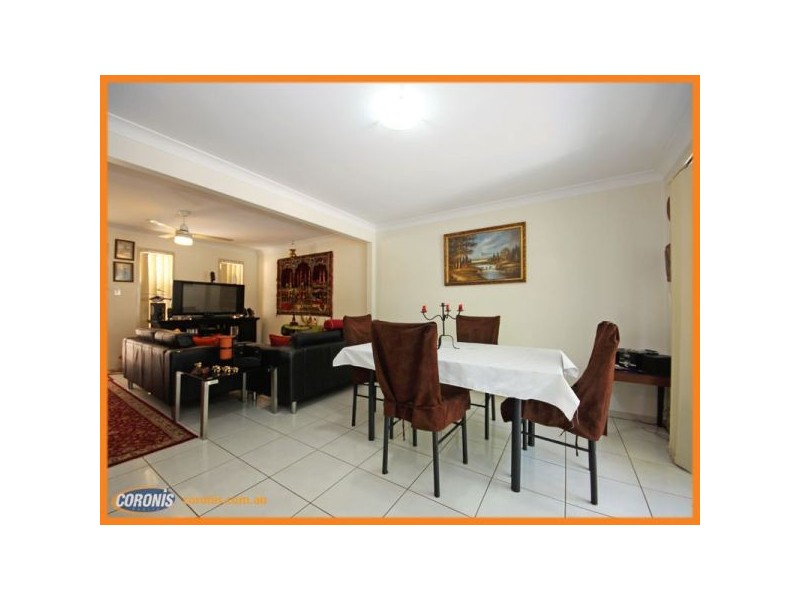 2/2 Station Road, Burpengary QLD 4505