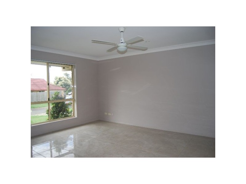 51 Central Street, Forest Lake QLD 4078