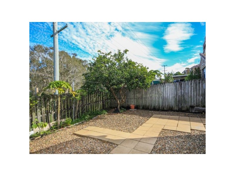 22/105 Ridgeway Avenue, Southport QLD 4215