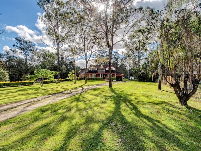 27 Henderson Street, Redbank QLD 4301