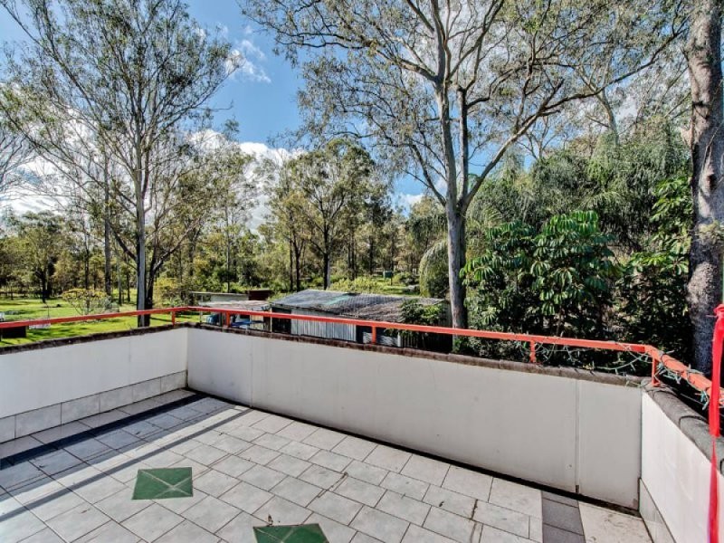 27 Henderson Street, Redbank QLD 4301