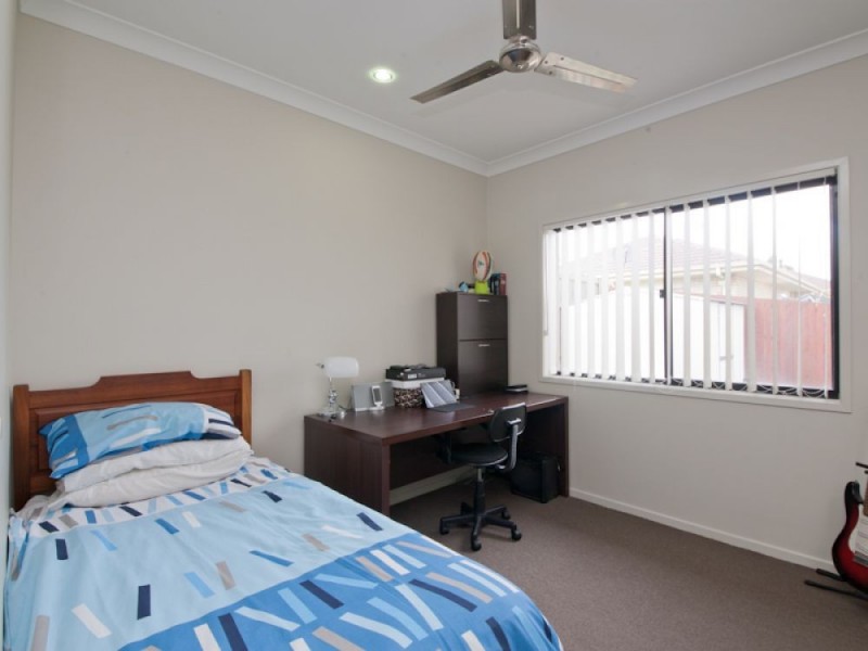 5 Planigale Crescent, North Lakes QLD 4509