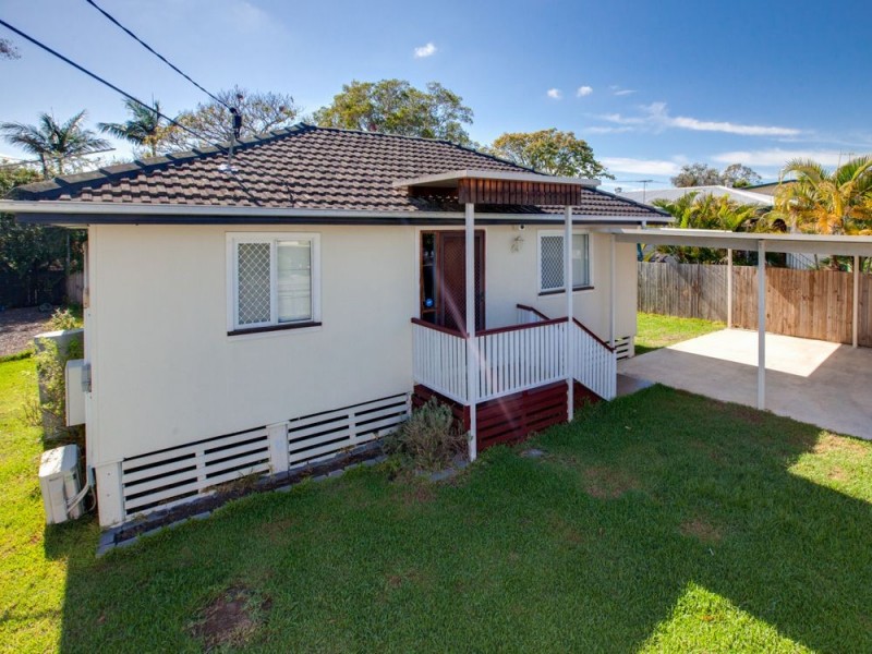 77 North Road, Woodridge QLD 4114