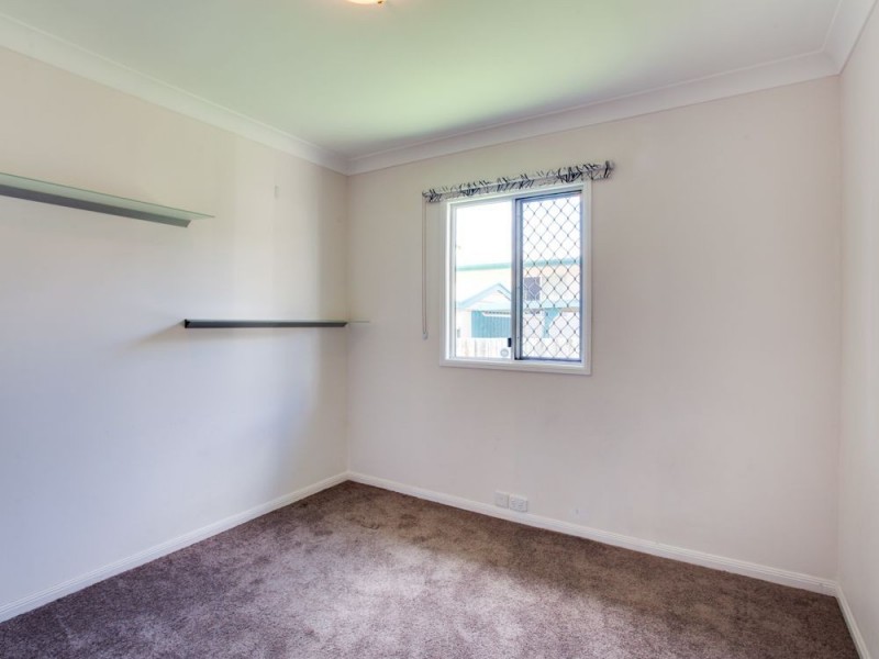 77 North Road, Woodridge QLD 4114