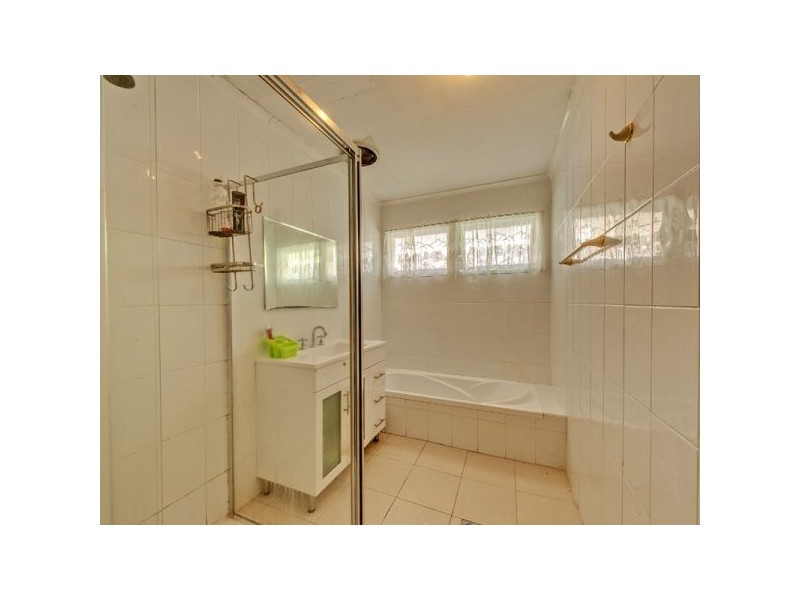 44 Queens Road, Slacks Creek QLD 4127