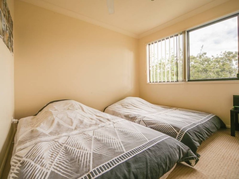 9/2 Tuition Street, Upper Coomera QLD 4209