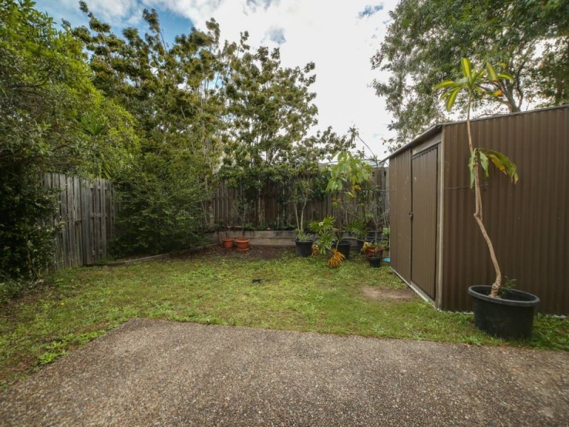 9/2 Tuition Street, Upper Coomera QLD 4209