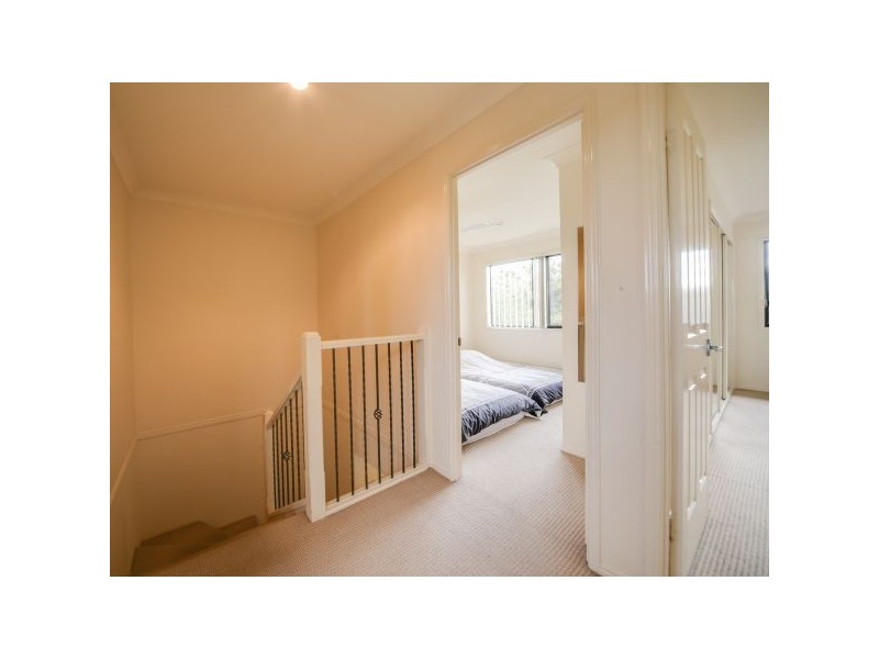 9/2 Tuition Street, Upper Coomera QLD 4209