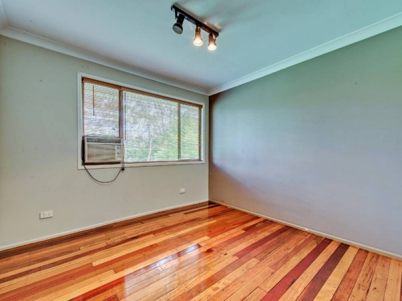 250 Old Logan Road, Camira QLD 4300