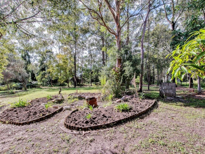 250 Old Logan Road, Camira QLD 4300