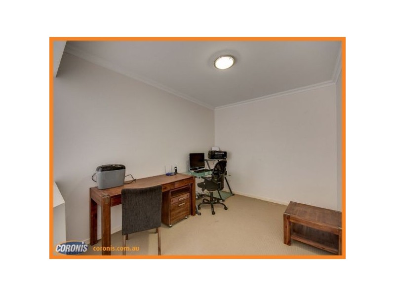 6 Mondial Drive, Warner QLD 4500