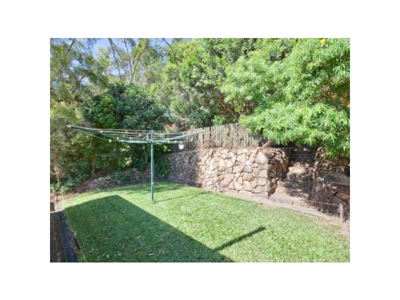 6 Wingara Grove, Ferny Hills QLD 4055