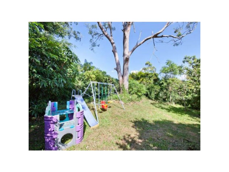 6 Wingara Grove, Ferny Hills QLD 4055