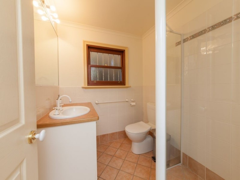 42 Montpelier Street, Grange QLD 4051