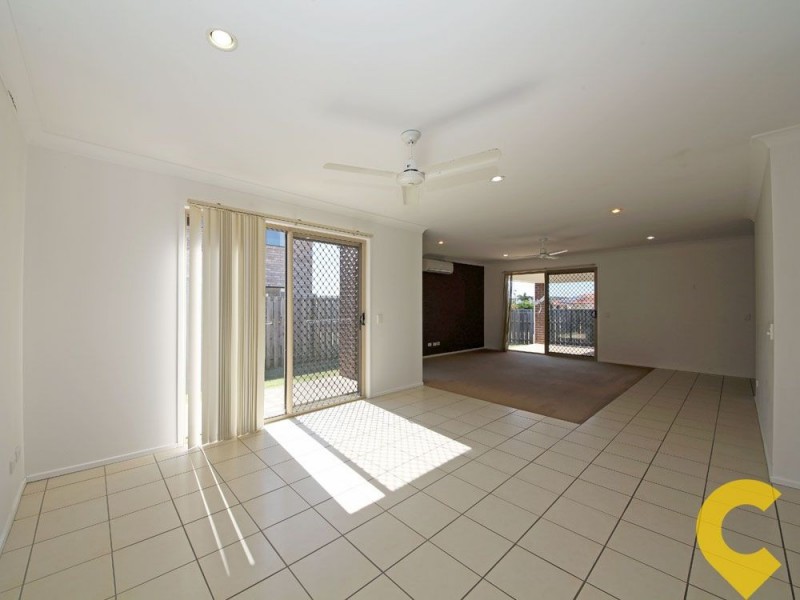 27 Eimeo Place, Sandstone Point QLD 4511