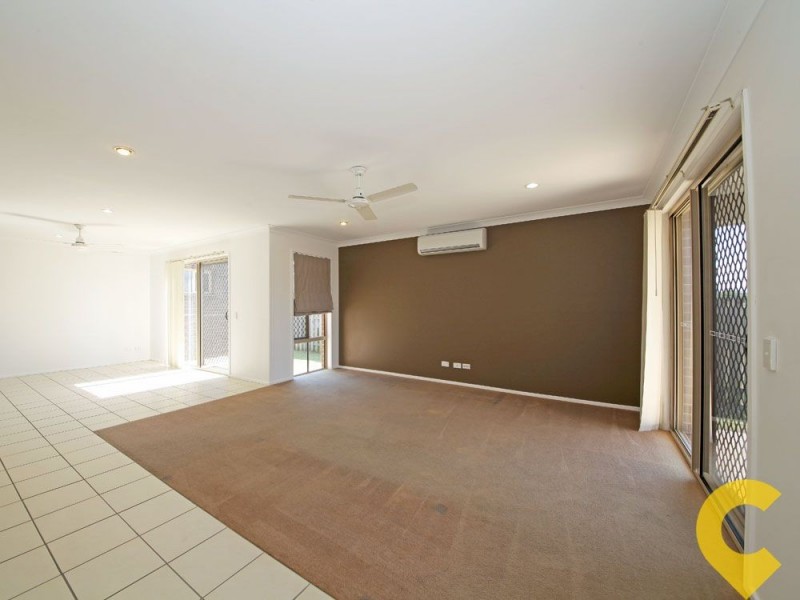27 Eimeo Place, Sandstone Point QLD 4511