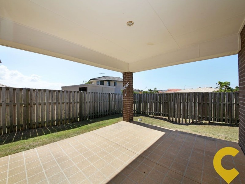 27 Eimeo Place, Sandstone Point QLD 4511