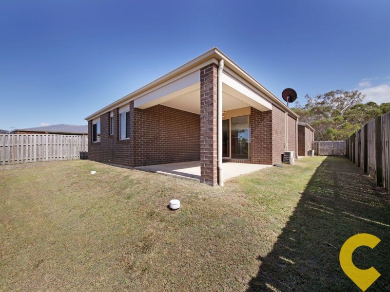 27 Eimeo Place, Sandstone Point QLD 4511