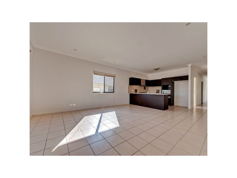 20 The Promenade, Springfield Lakes QLD 4300
