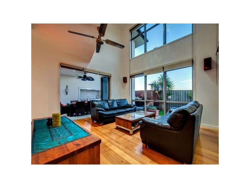 8 Rigney Street, Underwood QLD 4119