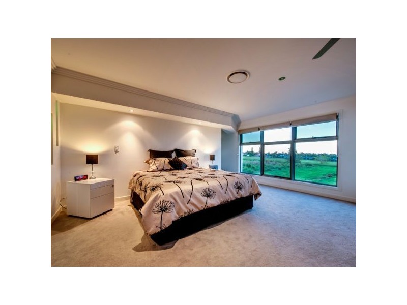 8 Rigney Street, Underwood QLD 4119