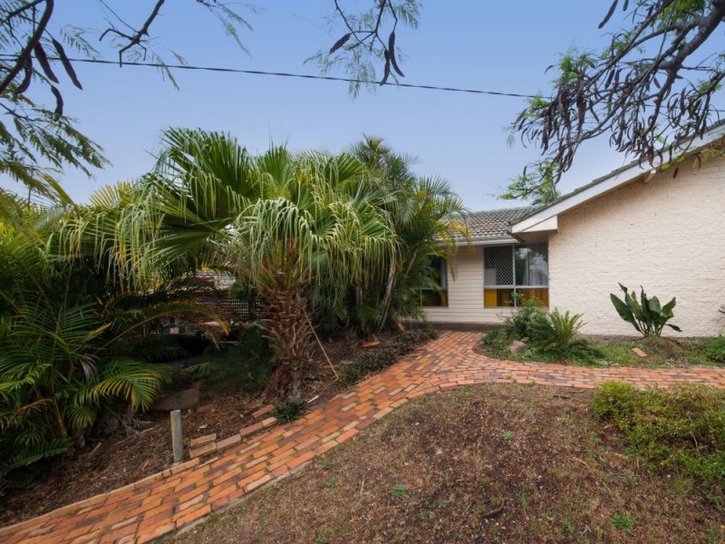 38 Wootton Crescent, Springwood QLD 4127