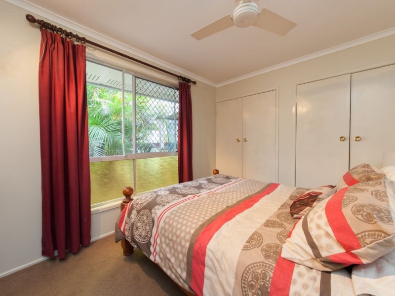 38 Wootton Crescent, Springwood QLD 4127