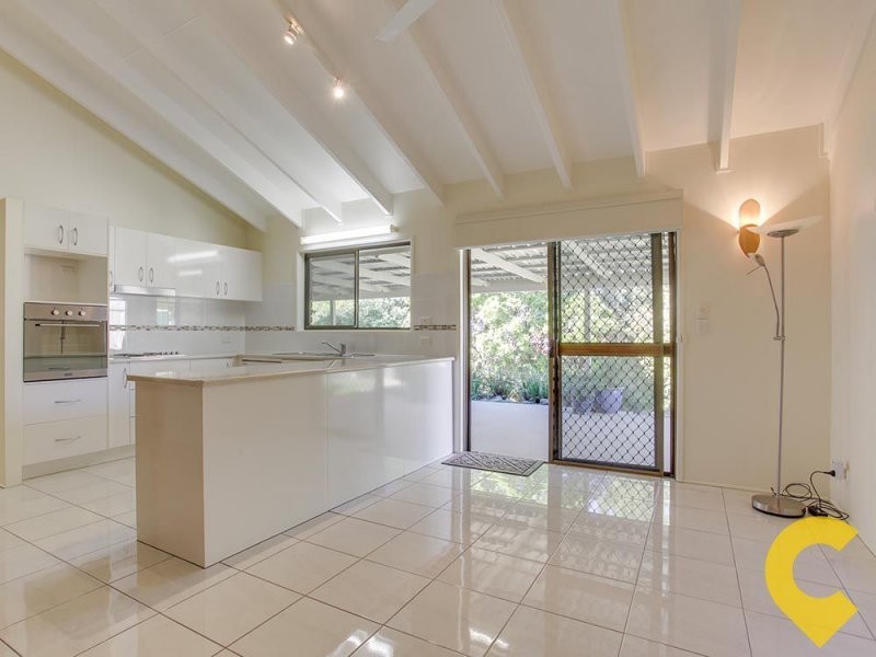 4 Bronwyn Street, Bracken Ridge QLD 4017